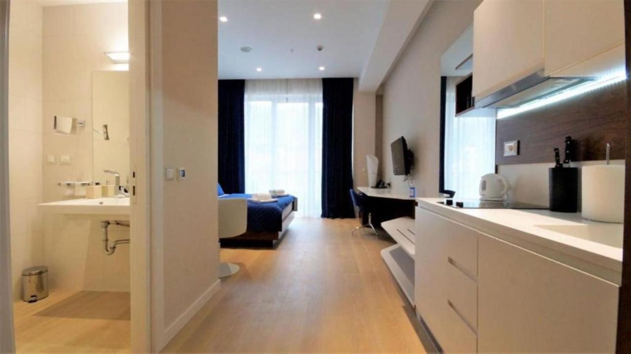 Condo Studio Plaza Budva Buitenkant foto