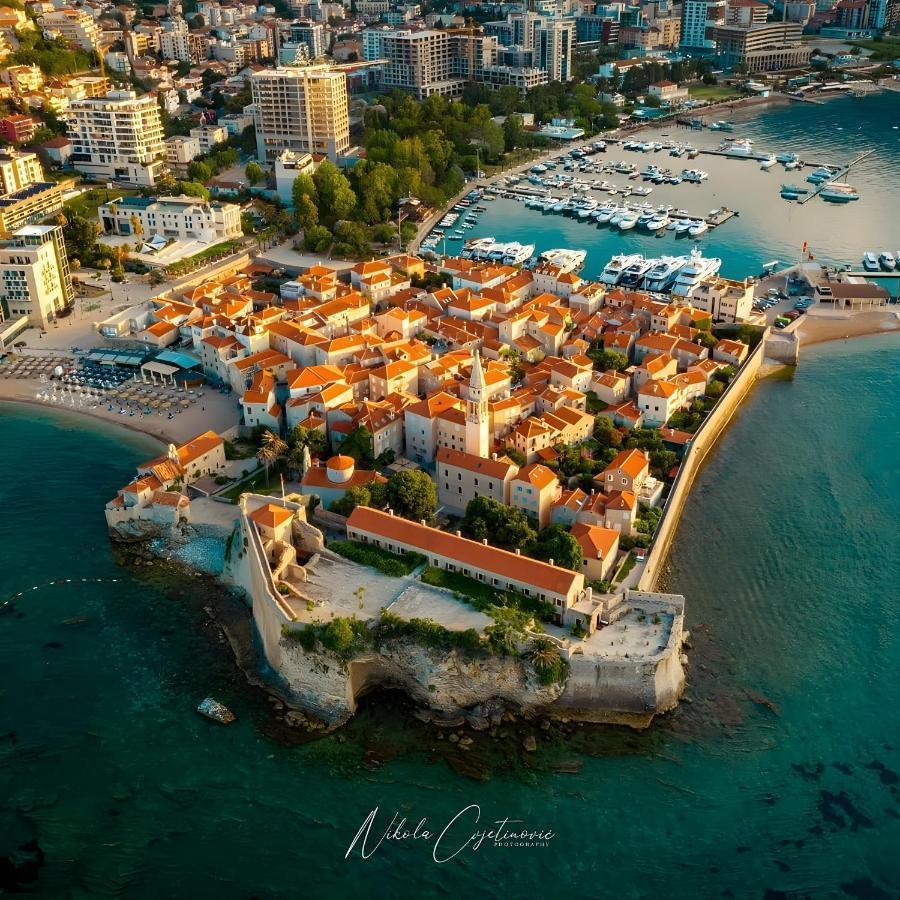 Condo Studio Plaza Budva Buitenkant foto